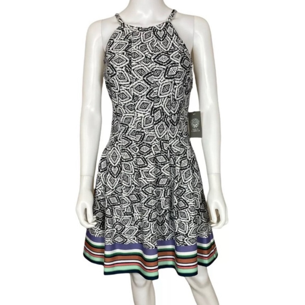 Vince Camuto Women's Fit Flare Dress Halter Sleeves size 8 Black White Printed